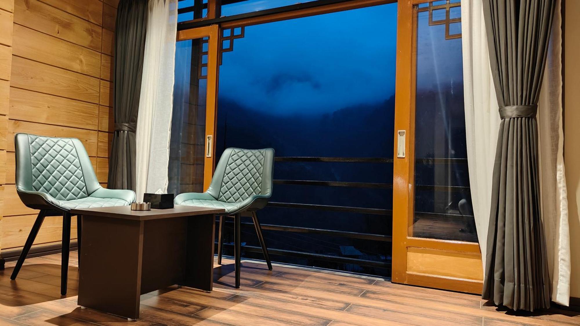 Mount Bayul Shangri-La Resort Lachung Exterior photo