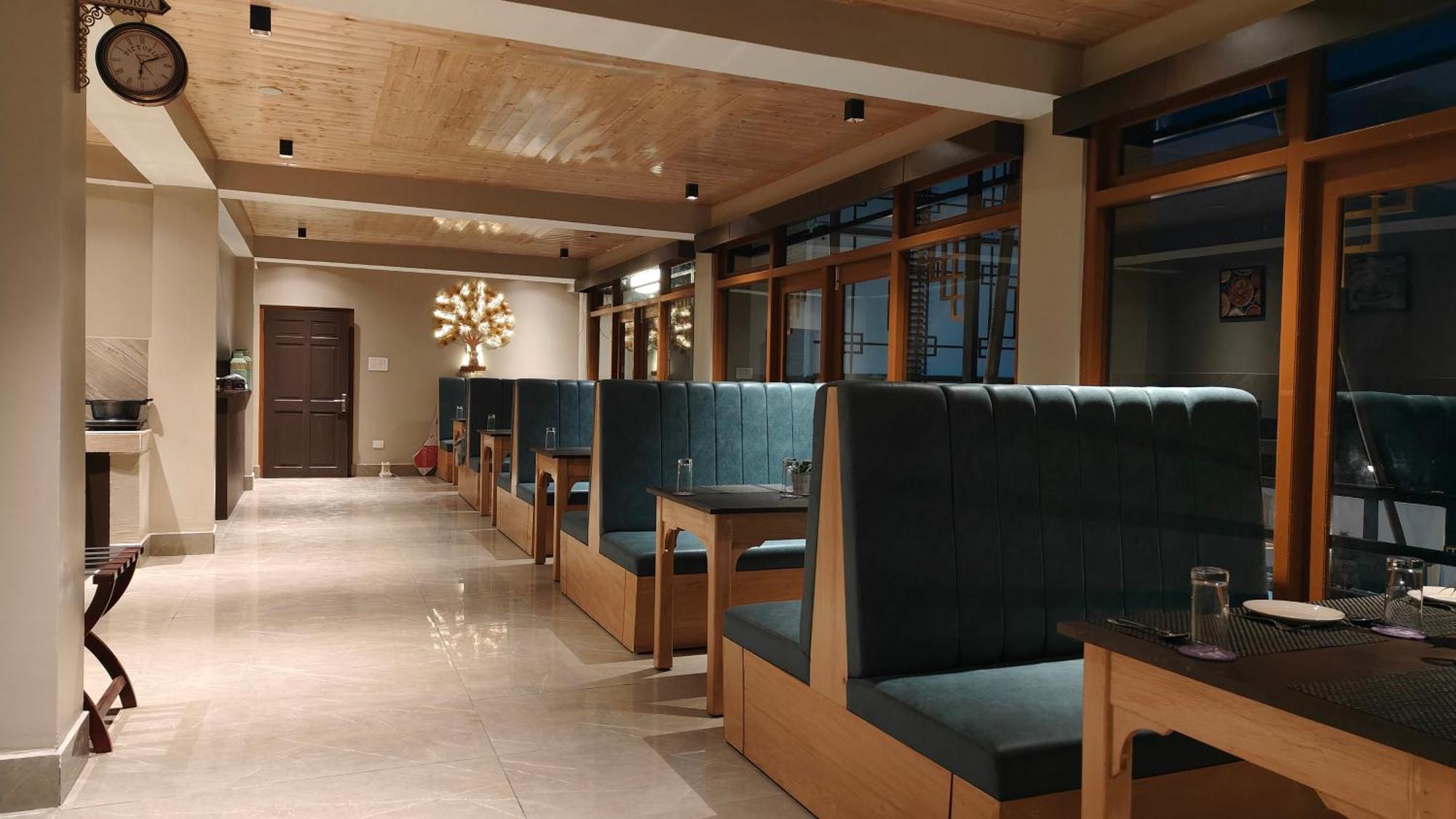 Mount Bayul Shangri-La Resort Lachung Exterior photo