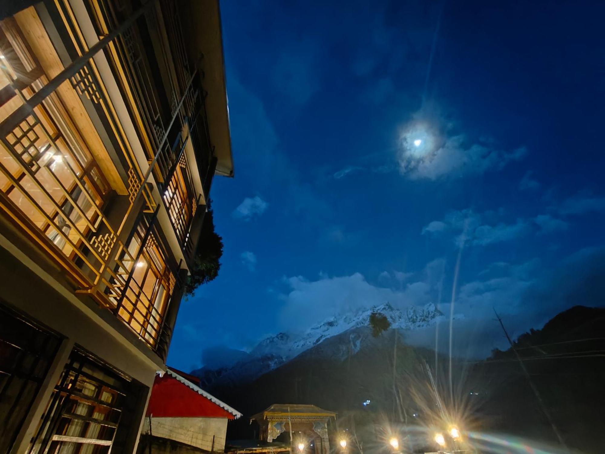 Mount Bayul Shangri-La Resort Lachung Exterior photo